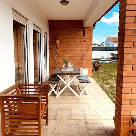 Дом отдыха Charming House In With Private Pool *